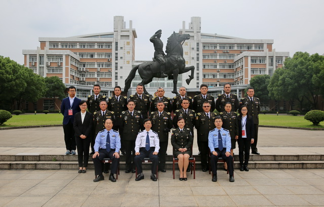 浙江警察学院厄瓜多尔中高级警官研修班西班牙语交替传译翻译.jpg